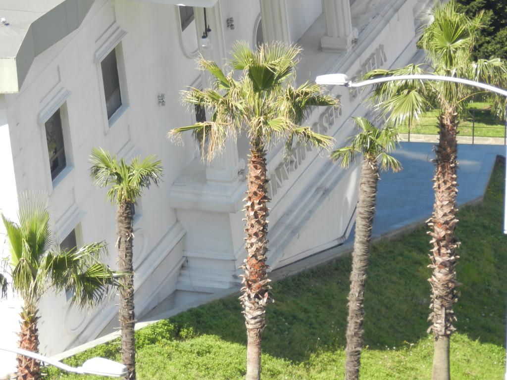 Apart Hotel Orbi Sea Towers Batumi Kültér fotó